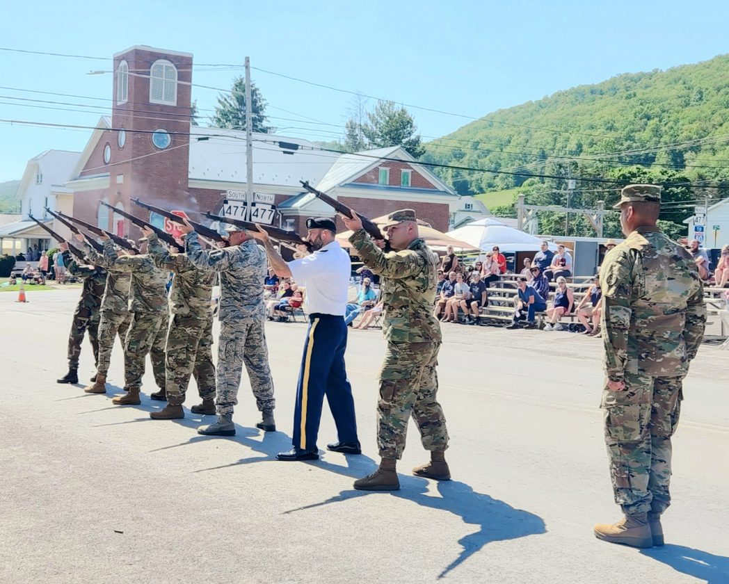 Loganton Parade brings out large crowds News, Sports, Jobs The Express